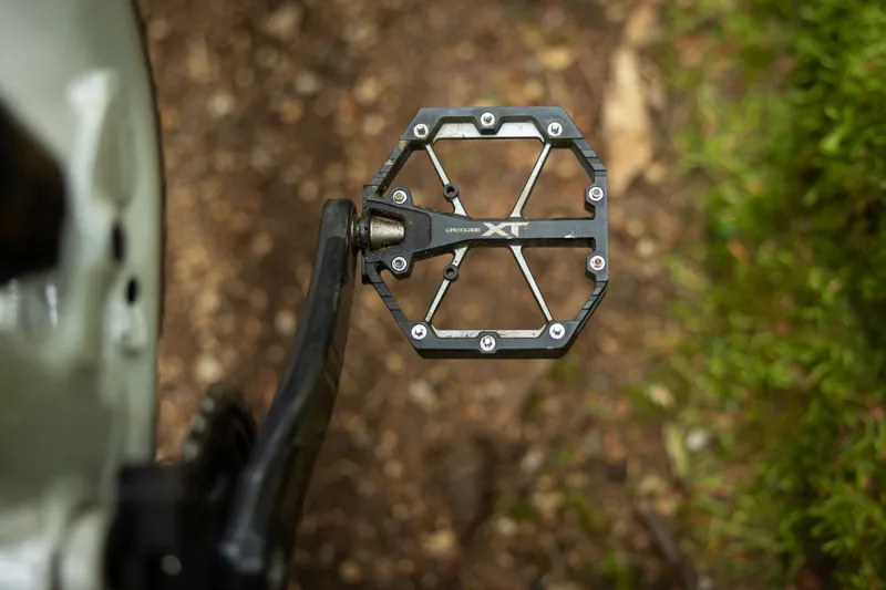 Shimano PD-M8240 XT Flat Platform Pedals - Black-8