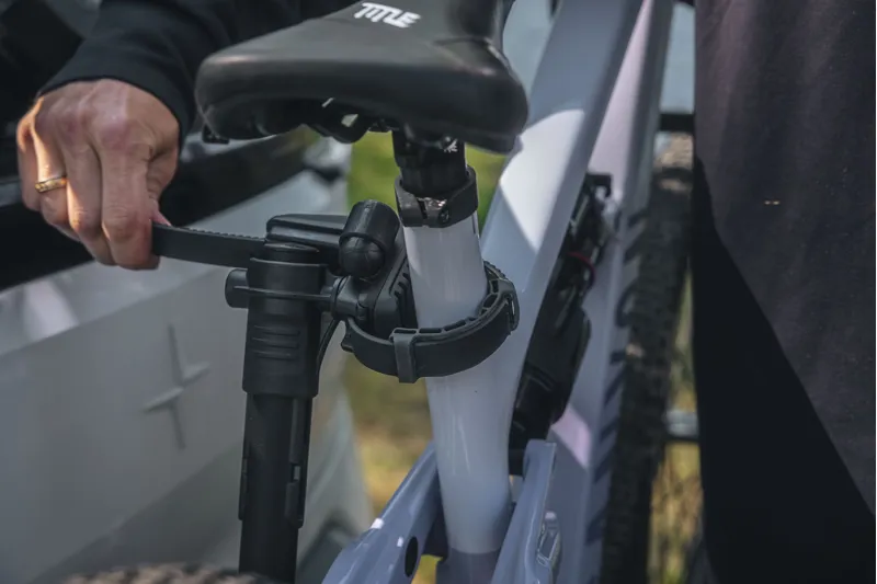 Thule VeloLite 1 Bike 13- Pin Towball Mount Bike Rack - Black/ Silver-3
