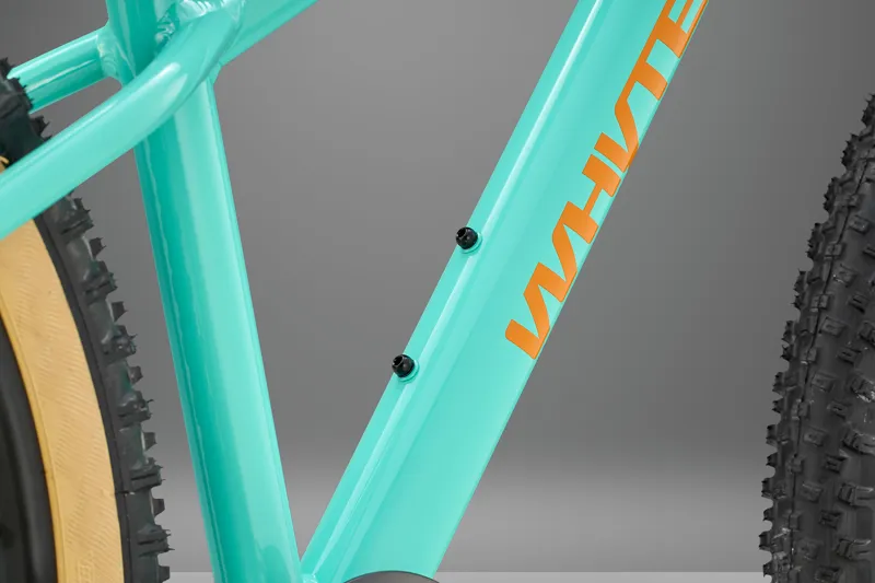 Whyte Bikes Secta 26 Youth Mountain Bike - Gloss Aqua/ Coral Orange-4