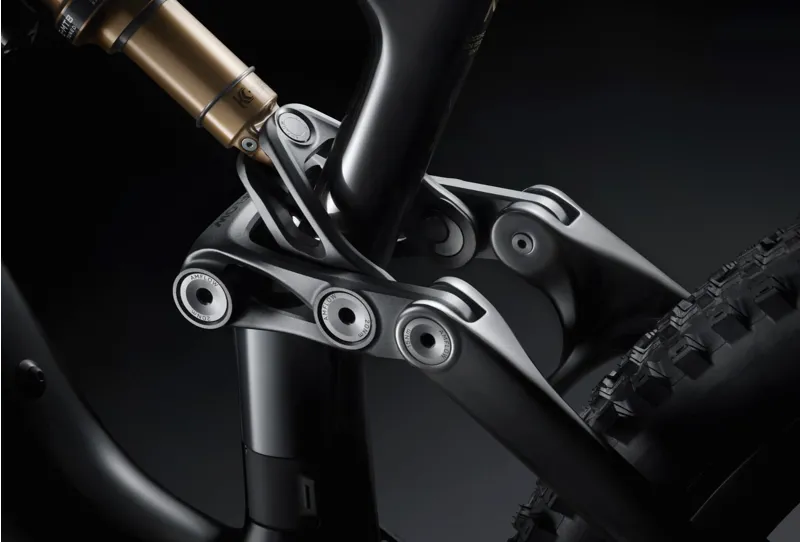 Amflow PL Carbon Pro 800wh E.Mountain Bike  - Black-3