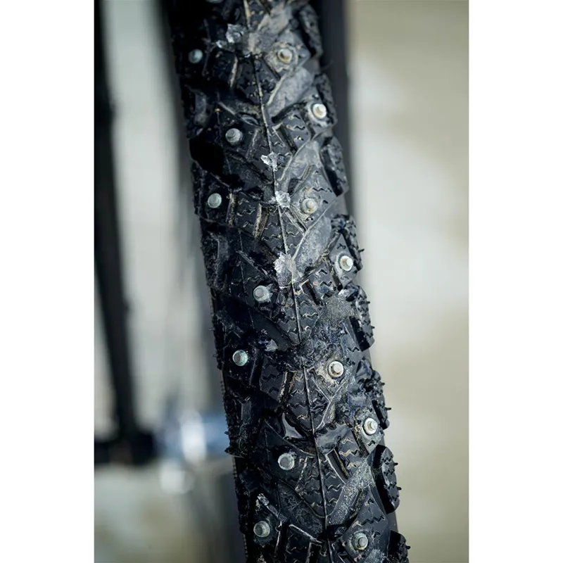Schwalbe Marathon Winter Plus SmartGuard Studded Tyres - Black Reflective-3