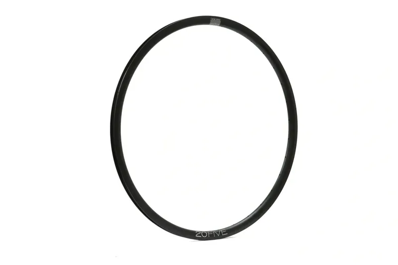 Hope 20FIVE 24-hole 700c Alloy Tubeless Ready Disc Rim in Black-1